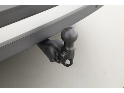 Volkswagen ID.4 1st 77 kWh | SOH 93.4% | Adapt. Cruise | Stoel-Stuurverw. | Elek. Trekhaak | Pano | HUD | 360cam | 21" controleren