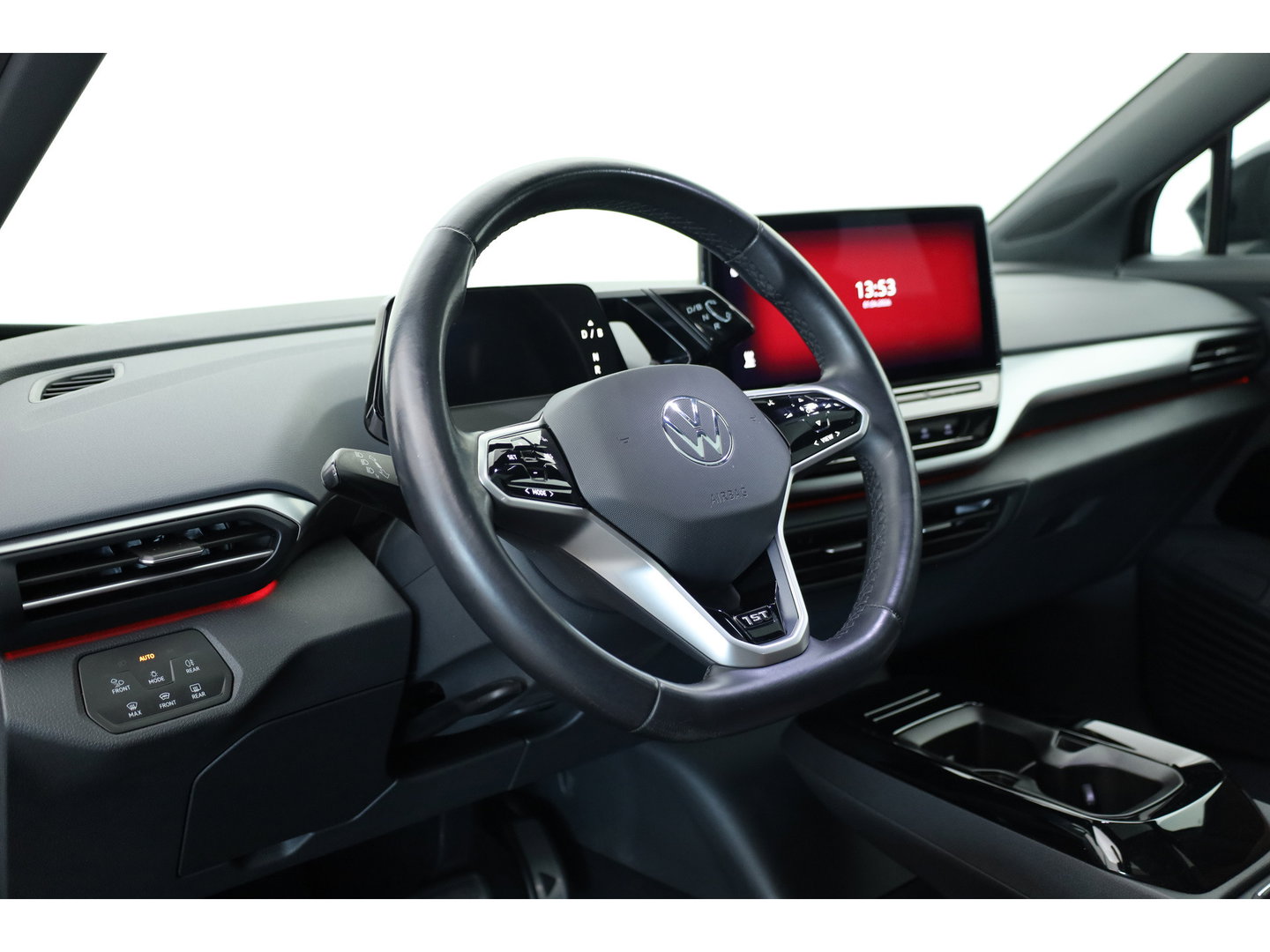 Volkswagen ID.4 1st 77 kWh | SOH 93.4% | Adapt. Cruise | Stoel-Stuurverw. | Elek. Trekhaak | Pano | HUD | 360cam | 21" controleren