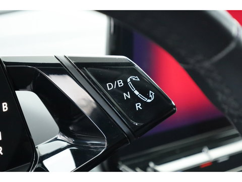 Volkswagen ID.4 1st 77 kWh | SOH 93.4% | Adapt. Cruise | Stoel-Stuurverw. | Elek. Trekhaak | Pano | HUD | 360cam | 21" controleren