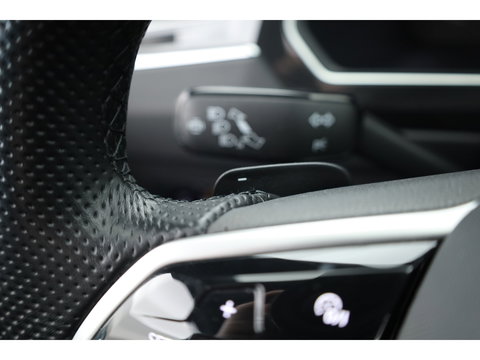 Volkswagen Tiguan 1.4 TSI eHybrid R-Line Business+ | Pano | Elek. Trekhaak | IQ. Light | Stoel- Stuurverw. | Adapt. Cruise | Park Assist |