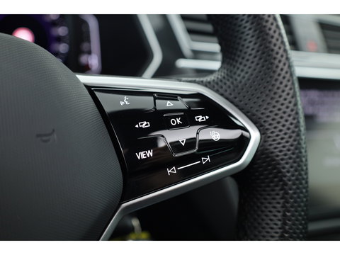 Volkswagen Tiguan 1.4 TSI eHybrid R-Line Business+ | Pano | Elek. Trekhaak | IQ. Light | Stoel- Stuurverw. | Adapt. Cruise | Park Assist |