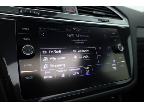 Volkswagen Tiguan 1.4 TSI eHybrid R-Line Business+ | Pano | Elek. Trekhaak | IQ. Light | Stoel- Stuurverw. | Adapt. Cruise | Park Assist |