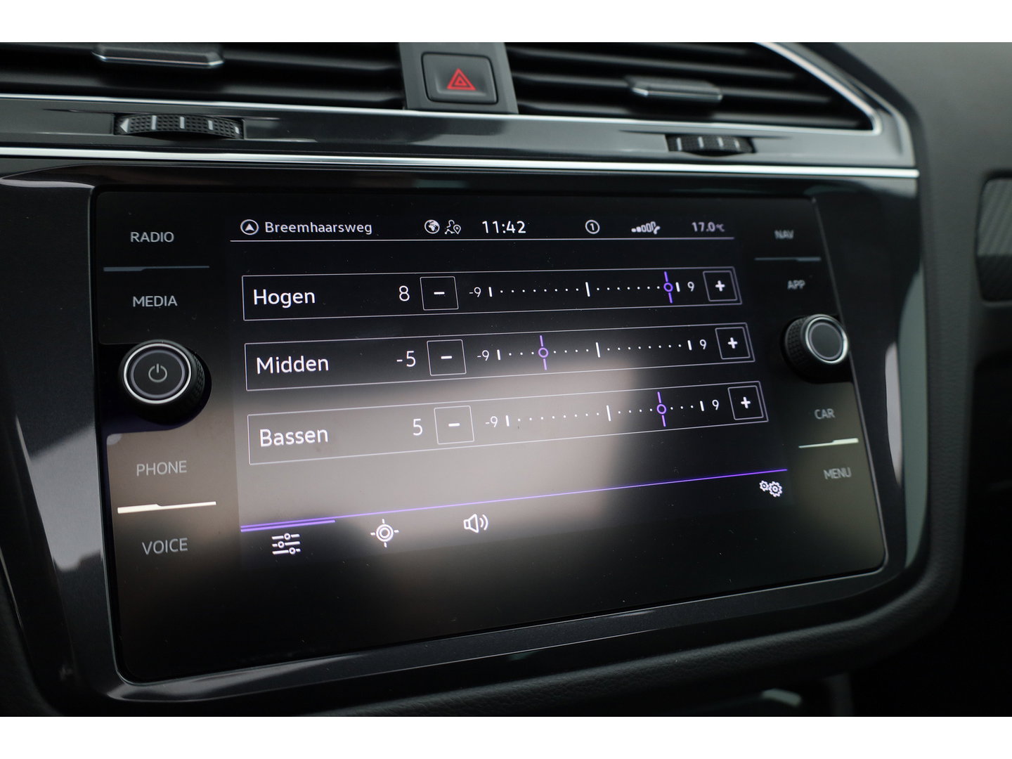 Volkswagen Tiguan 1.4 TSI eHybrid R-Line Business+ | Pano | Elek. Trekhaak | IQ. Light | Stoel- Stuurverw. | Adapt. Cruise | Park Assist |