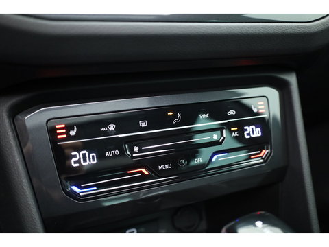 Volkswagen Tiguan 1.4 TSI eHybrid R-Line Business+ | Pano | Elek. Trekhaak | IQ. Light | Stoel- Stuurverw. | Adapt. Cruise | Park Assist |
