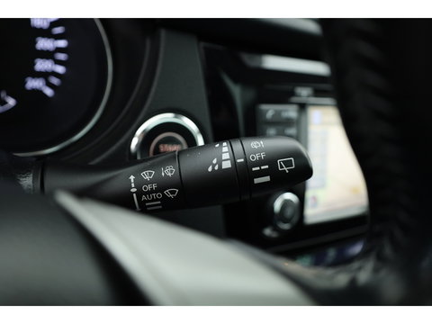 Nissan QASHQAI 1.2 N-Connecta | Panoramadak | Trekhaak | 360cam | Lane Assist | Cruise Control | 18"  controleren