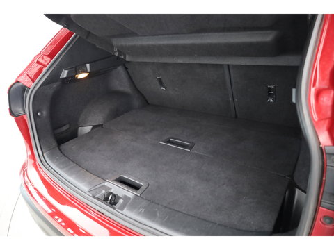 Nissan QASHQAI 1.2 N-Connecta | Panoramadak | Trekhaak | 360cam | Lane Assist | Cruise Control | 18"  controleren