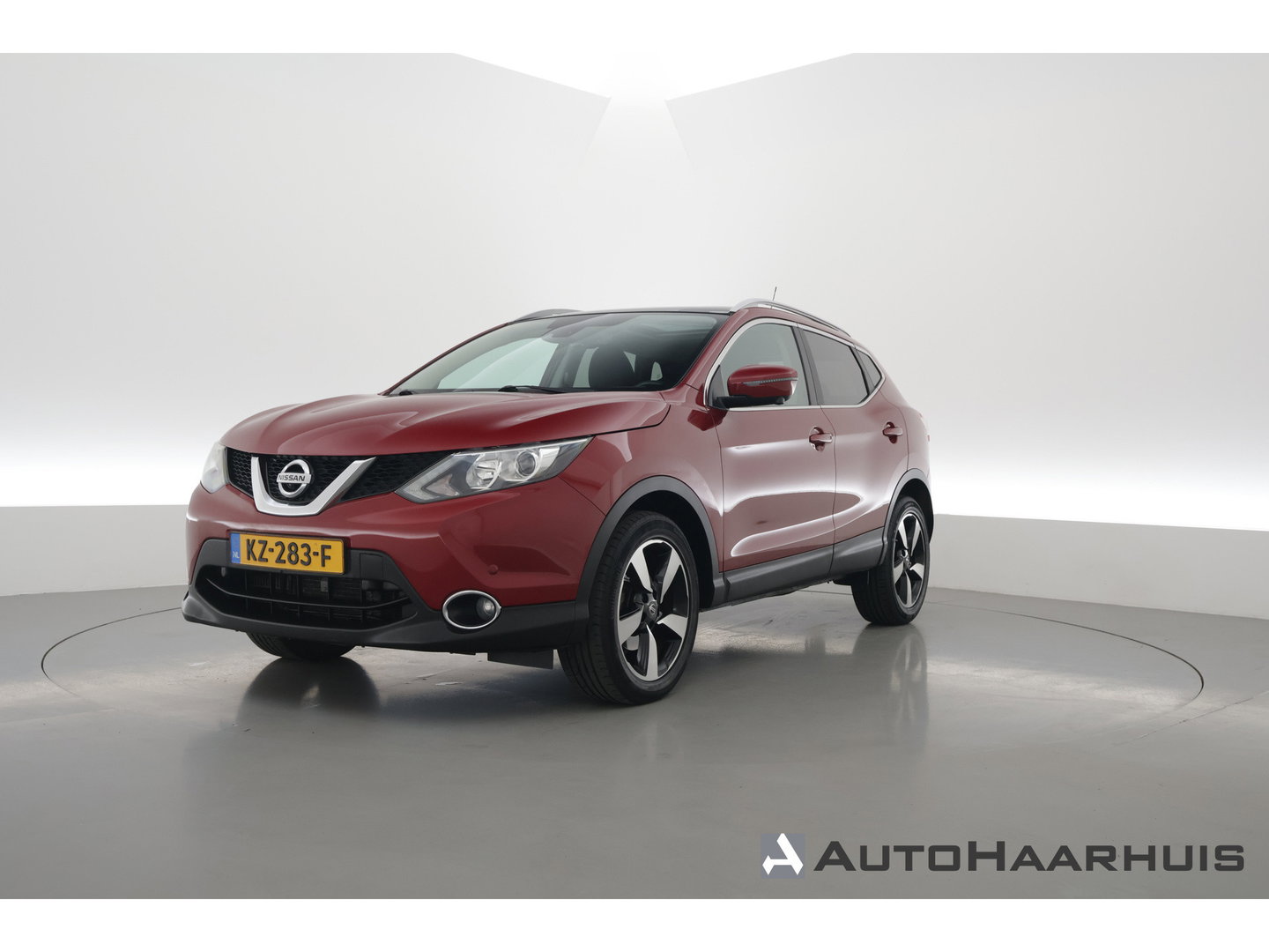 Nissan QASHQAI 1.2 N-Connecta | Panoramadak | Trekhaak | 360cam | Lane Assist | Cruise Control | 18"  controleren