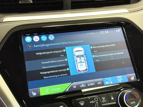 Opel Ampera-E Business executive 60 kWh | SOH 100% | Origneel Nederlands | Trekhaak | Apple Carplay | Android Auto | Stoelverwarming | Stuurwielverwarming | Bose | DAB | Camera |