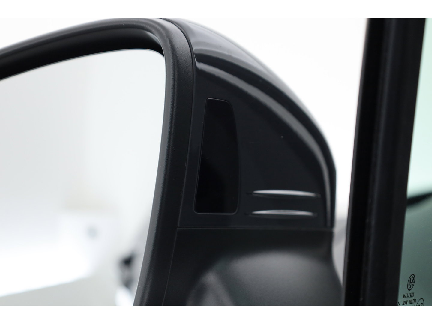 Volkswagen Tiguan 1.4 TSI eHybrid Elegance | Pano | 360cam |  Massage | IQ. Light | Stoel- Stuurverw. | Adapt. Cruise | Dodehoekdet.