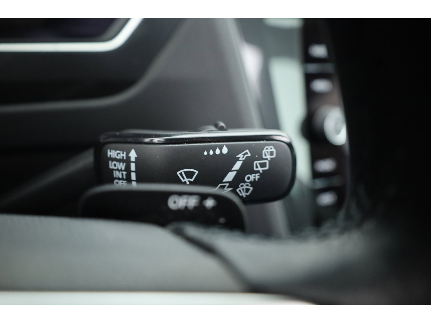 Volkswagen Tiguan 1.4 TSI eHybrid Elegance | Pano | 360cam |  Massage | IQ. Light | Stoel- Stuurverw. | Adapt. Cruise | Dodehoekdet.