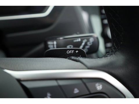 Volkswagen Tiguan 1.4 TSI eHybrid Elegance | Pano | 360cam |  Massage | IQ. Light | Stoel- Stuurverw. | Adapt. Cruise | Dodehoekdet.