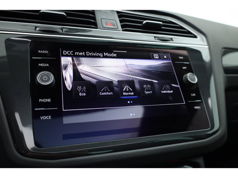 Volkswagen Tiguan 1.4 TSI eHybrid Elegance | Pano | 360cam |  Massage | IQ. Light | Stoel- Stuurverw. | Adapt. Cruise | Dodehoekdet.