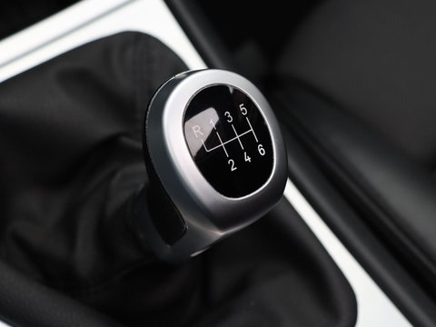 BMW 1-serie 120i 170pk Sportstoelen Schuifdak Xenon 17 inch