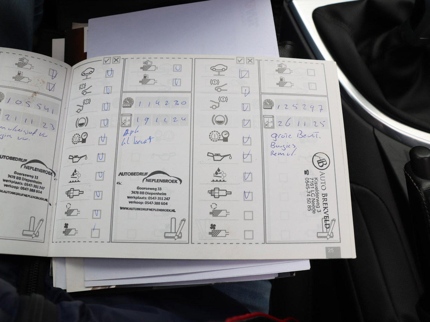 BMW 1-serie 120i 170pk Sportstoelen Schuifdak Xenon 17 inch