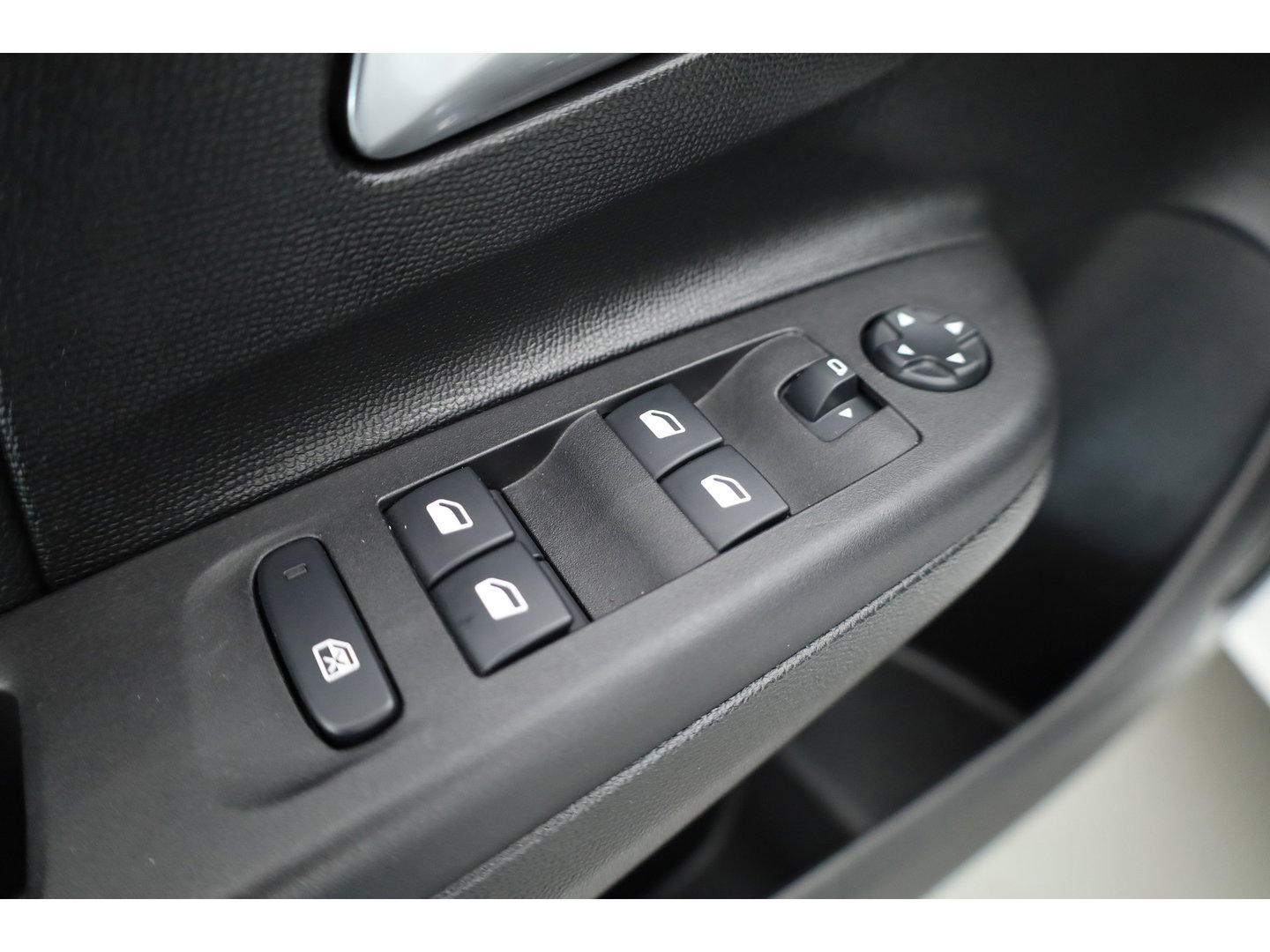 Opel Corsa 1.2 GS Line | Apple CarPlay & Android Auto | Cruise Ctrl. | Airco | LED | DAB