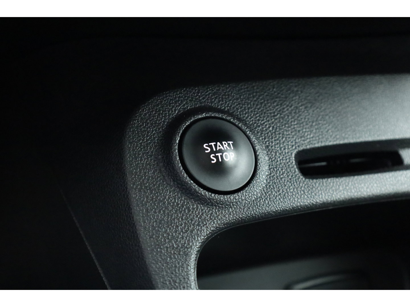 Renault Captur 0.9 TCe Intens | Navi | LED | All Season | Camera | Cruise Ctrl. | Clima | Android Auto | 17''