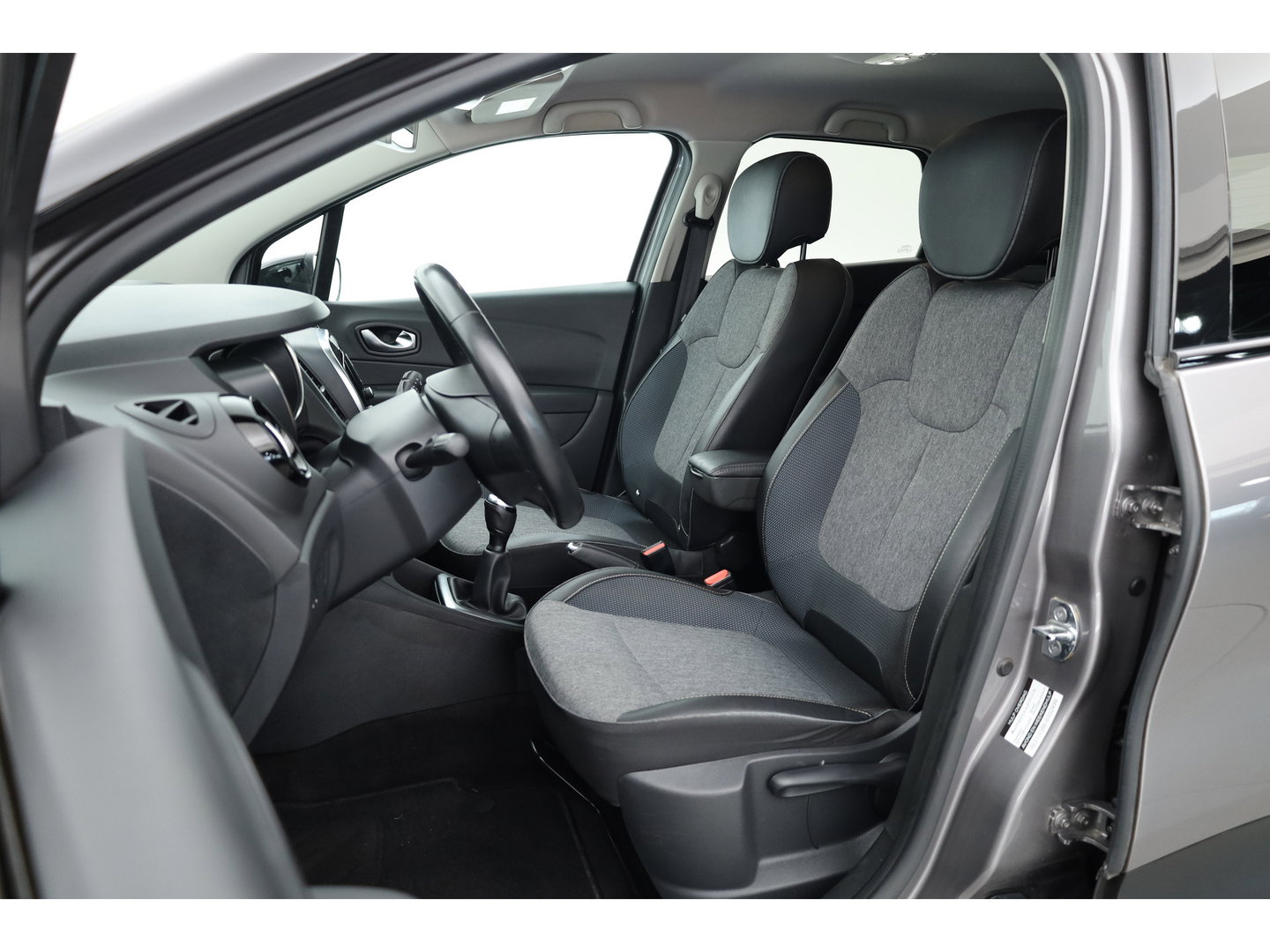 Renault Captur 0.9 TCe Intens | Navi | LED | All Season | Camera | Cruise Ctrl. | Clima | Android Auto | 17''