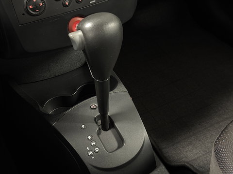 Renault Clio 1.6-16V Dynamique | Automaat | Origineel Nederlands |  NAP | Cruise Control | Radio | Trekhaak |