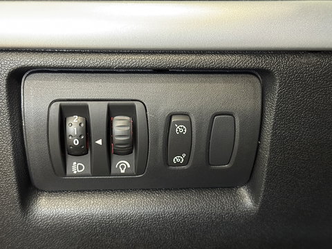 Renault Clio 1.6-16V Dynamique | Automaat | Origineel Nederlands |  NAP | Cruise Control | Radio | Trekhaak |