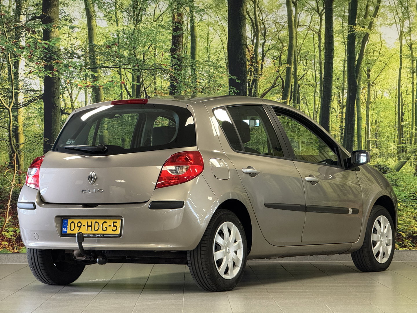 Renault Clio 1.6-16V Dynamique | Automaat | Origineel Nederlands |  NAP | Cruise Control | Radio | Trekhaak |