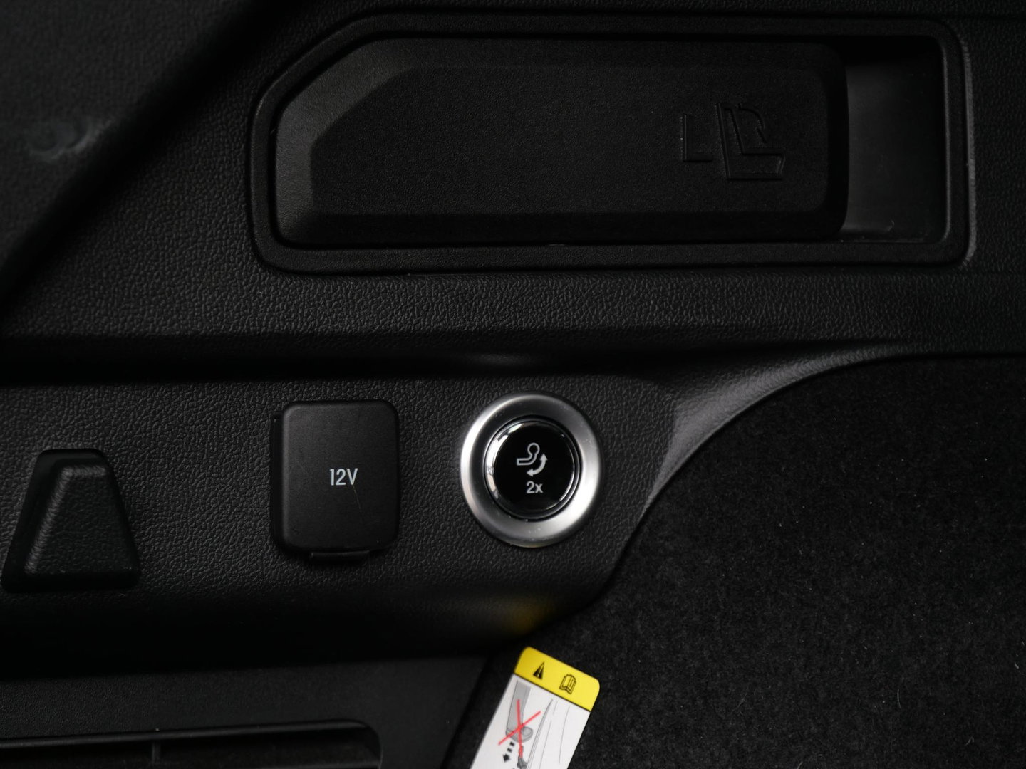 Ford Kuga 2.5 PHEV VIGNALE/ PANORAMADAK/ DRIVER ASSIST PACK/ TREKHAAK