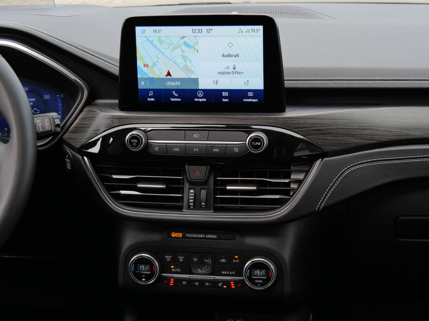 Ford Kuga 2.5 PHEV VIGNALE/ PANORAMADAK/ DRIVER ASSIST PACK/ TREKHAAK