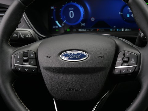 Ford Kuga 2.5 PHEV VIGNALE/ PANORAMADAK/ DRIVER ASSIST PACK/ TREKHAAK