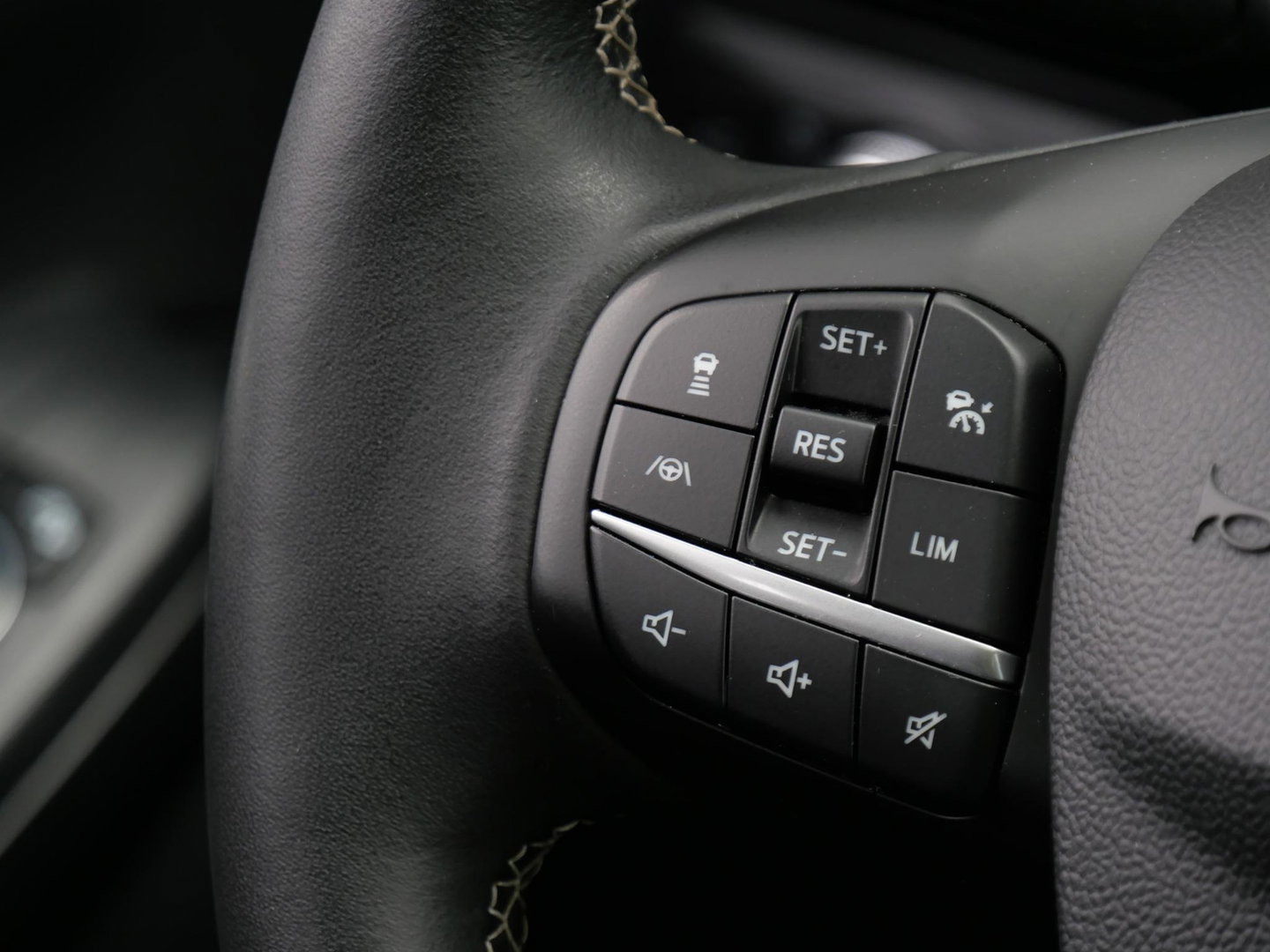 Ford Kuga 2.5 PHEV VIGNALE/ PANORAMADAK/ DRIVER ASSIST PACK/ TREKHAAK