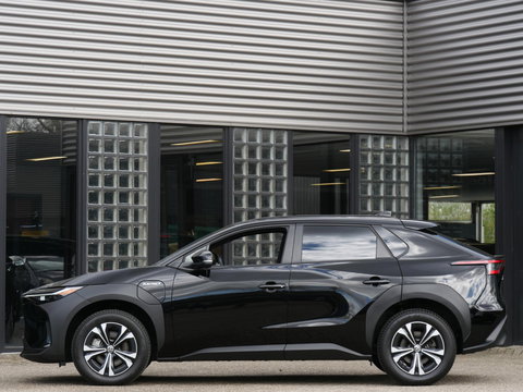 Toyota Bz4x 71kWh/ 360° CAMERA/ ELEKT. KLEP/ HALF LEDEREN INTERIEUR