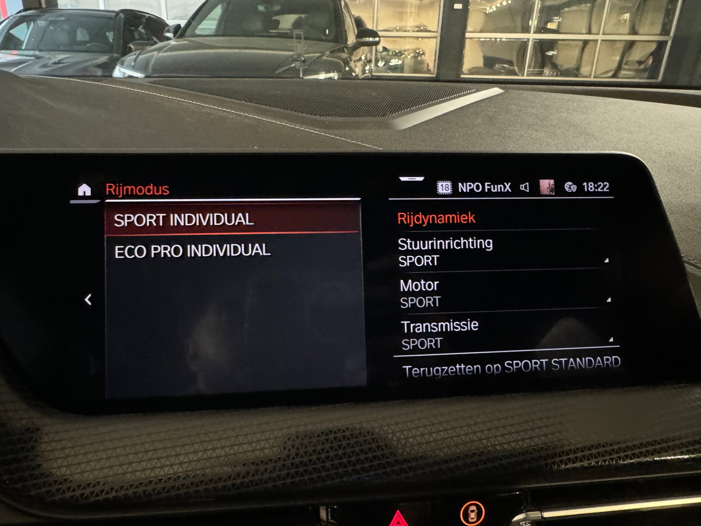 BMW 1-serie 118i High Executive M Sport Sfeer|CarPlay|NAP