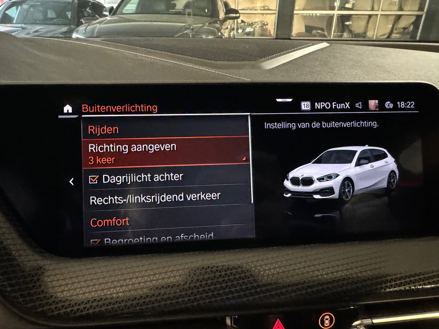 BMW 1-serie 118i High Executive M Sport Sfeer|CarPlay|NAP