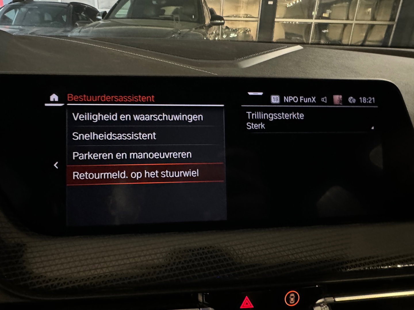 BMW 1-serie 118i High Executive M Sport Sfeer|CarPlay|NAP