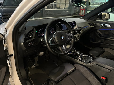 BMW 1-serie 118i High Executive M Sport Sfeer|CarPlay|NAP