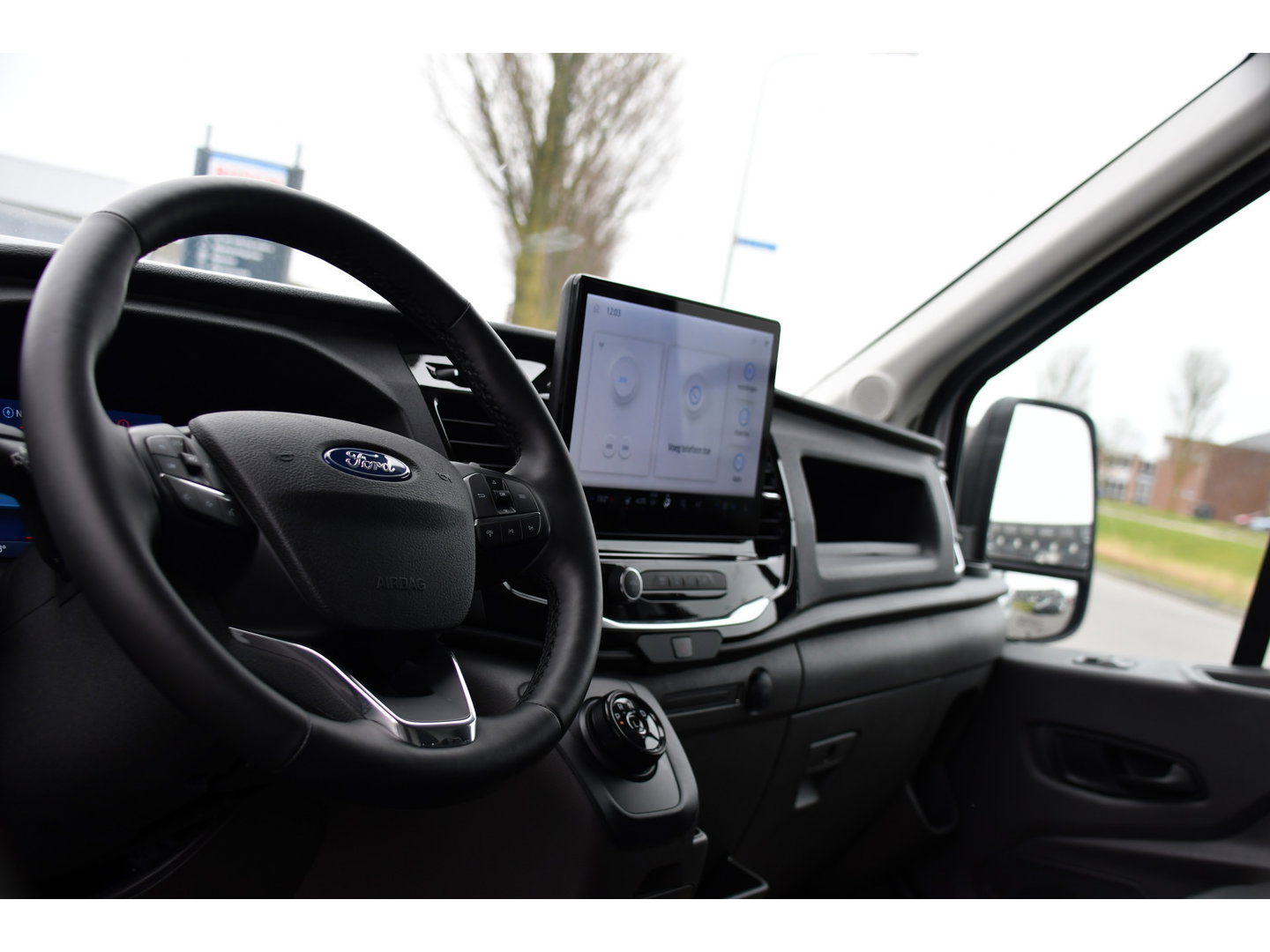 Ford E-Transit 350 L2H2 Trend 68 kWh PB Edition FACE LIFT! Camera, Virtual, Cruise, Carplay, Stoelverwarming, DEMO, Multimedia, Stuurverwarming, Uniek!