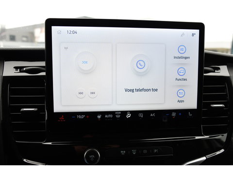 Ford E-Transit 350 L2H2 Trend 68 kWh PB Edition FACE LIFT! Camera, Virtual, Cruise, Carplay, Stoelverwarming, DEMO, Multimedia, Stuurverwarming, Uniek!