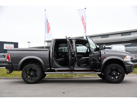 Dodge Ram 1500 3.0 TD 4x4 Crew Cab 5'7 Laramie Camera, Cruise, Carplay, Leder, LED, Stoelverwarming, 3500kg Trekhaak, Multimedia, PANO, Stuurverwarming, Uniek!