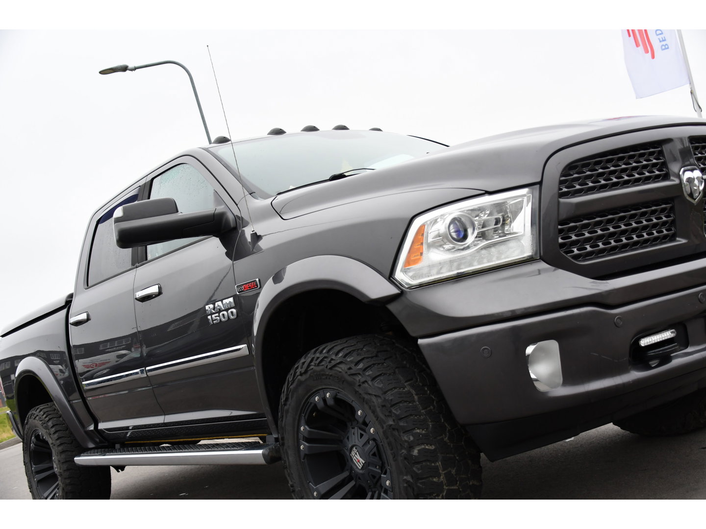 Dodge Ram 1500 3.0 TD 4x4 Crew Cab 5'7 Laramie Camera, Cruise, Carplay, Leder, LED, Stoelverwarming, 3500kg Trekhaak, Multimedia, PANO, Stuurverwarming, Uniek!