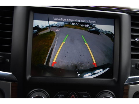 Dodge Ram 1500 3.0 TD 4x4 Crew Cab 5'7 Laramie Camera, Cruise, Carplay, Leder, LED, Stoelverwarming, 3500kg Trekhaak, Multimedia, PANO, Stuurverwarming, Uniek!