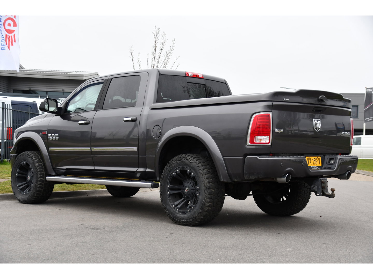 Dodge Ram 1500 3.0 TD 4x4 Crew Cab 5'7 Laramie Camera, Cruise, Carplay, Leder, LED, Stoelverwarming, 3500kg Trekhaak, Multimedia, PANO, Stuurverwarming, Uniek!
