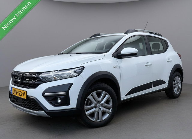 Dacia Sandero Stepway - 1.0 TCe 90 Airco Cruise Carplay Led 22 Vol Opties Camera Pdc Hoge Instap Eerste eigenaar 61877 KM Gereden