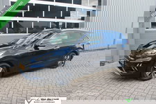 Kia Niro - 1.6 GDi Hybrid DynamicPlusLine | Trekhaak | Leder | Stoel en stuurverwarming.