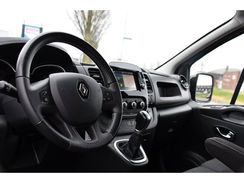 Renault Trafic 2.0 dCi 145 T29 L2H1 Luxe Cruise, Carplay, LED, 145pk, Automaat, Multimedia, Sensoren, Trekhaak, NAVI, Uniek!