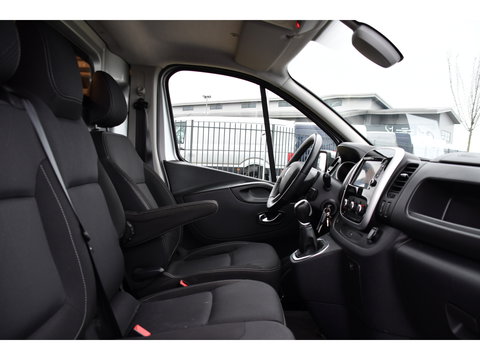 Renault Trafic 2.0 dCi 145 T29 L2H1 Luxe Cruise, Carplay, LED, 145pk, Automaat, Multimedia, Sensoren, Trekhaak, NAVI, Uniek!