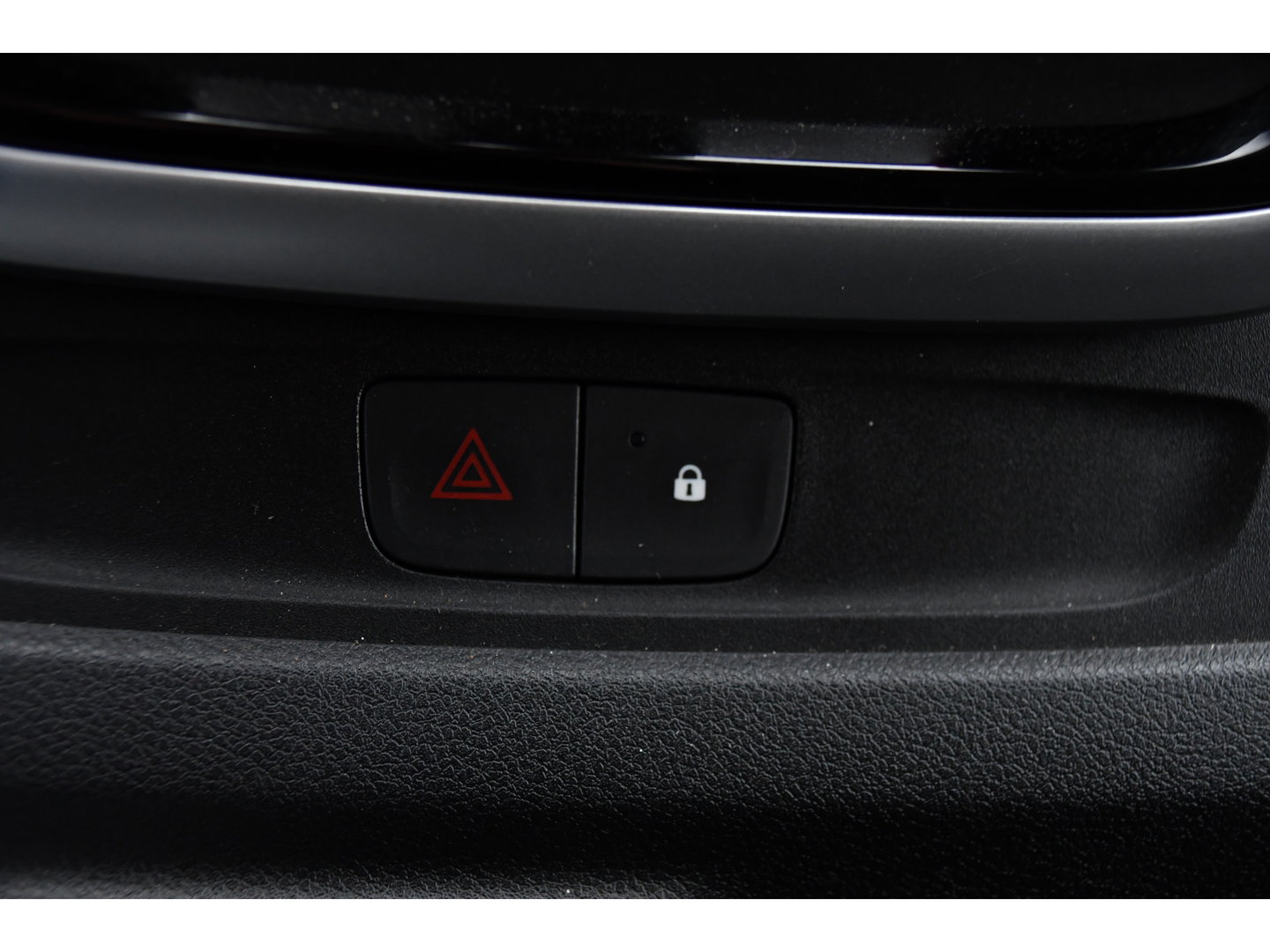 Renault Trafic 2.0 dCi 145 T29 L2H1 Luxe Cruise, Carplay, LED, 145pk, Automaat, Multimedia, Sensoren, Trekhaak, NAVI, Uniek!