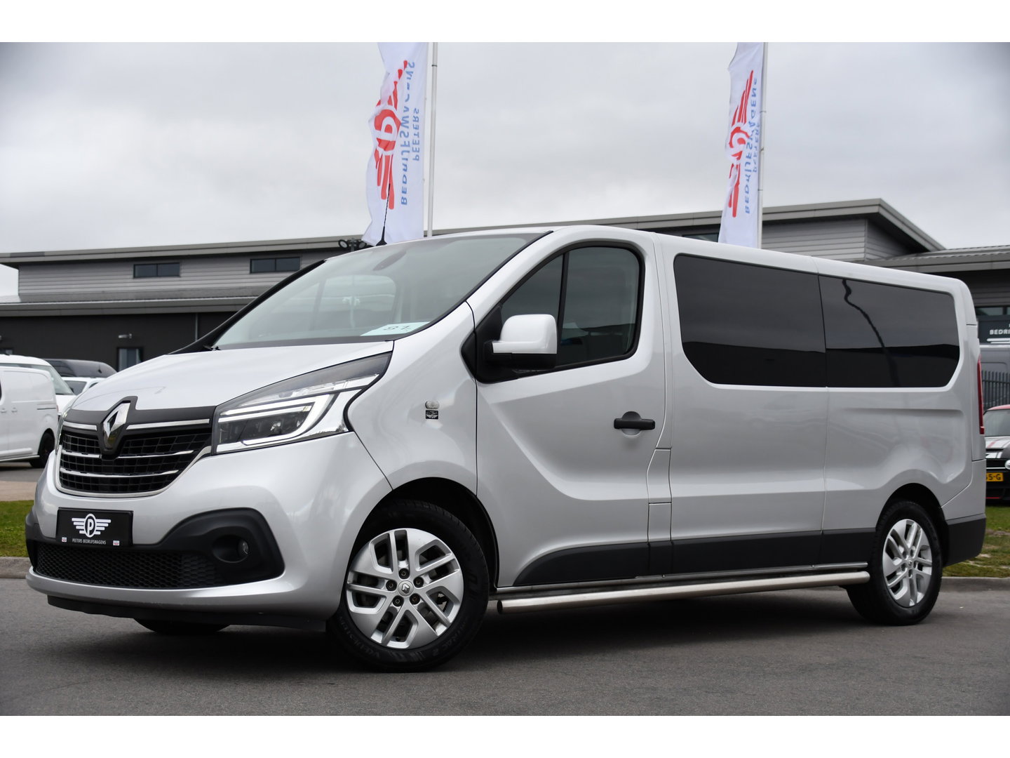 Renault Trafic 2.0 dCi 145 T29 L2H1 Luxe Cruise, Carplay, LED, 145pk, Automaat, Multimedia, Sensoren, Trekhaak, NAVI, Uniek!
