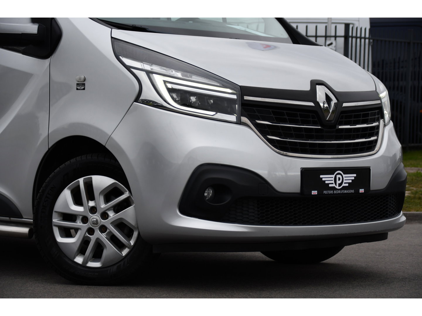 Renault Trafic 2.0 dCi 145 T29 L2H1 Luxe Cruise, Carplay, LED, 145pk, Automaat, Multimedia, Sensoren, Trekhaak, NAVI, Uniek!