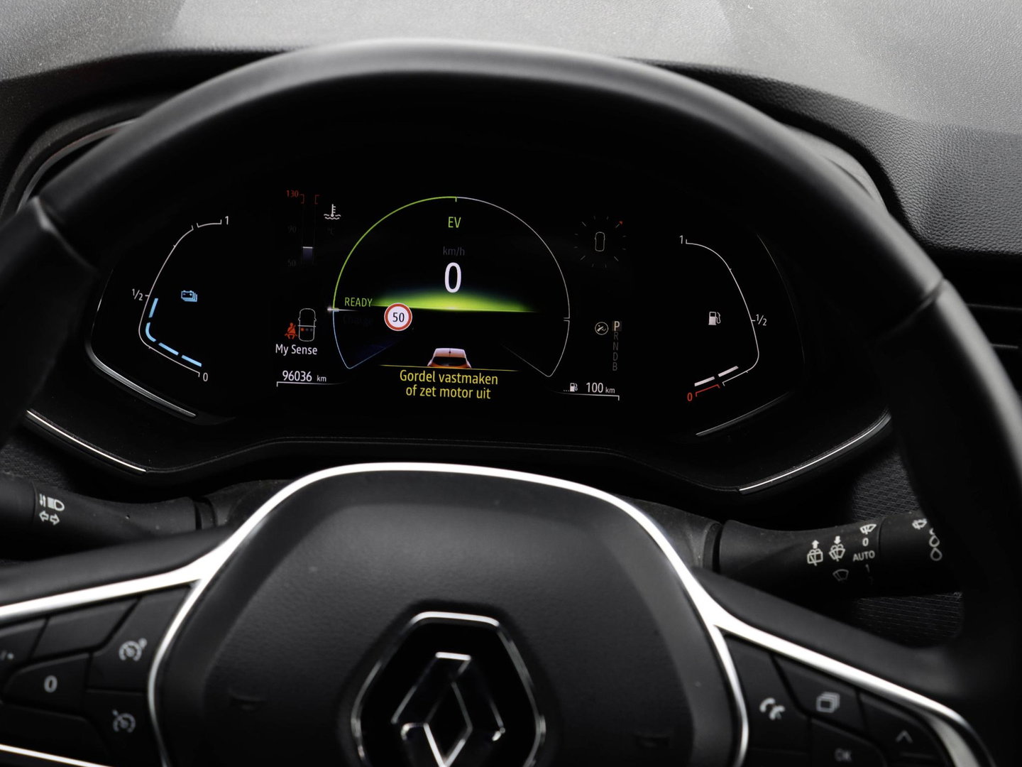 Renault Clio 1.6 E-Tech Hybrid 140 Intens Navigatie Clima PDC