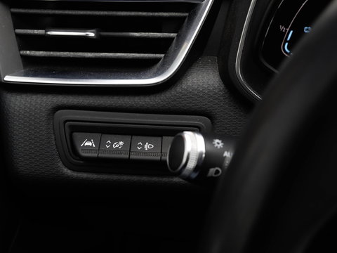 Renault Clio 1.6 E-Tech Hybrid 140 Intens Navigatie Clima PDC