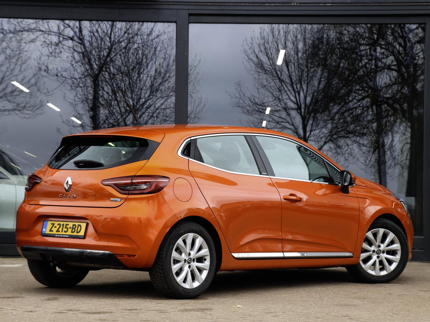 Renault Clio 1.6 E-Tech Hybrid 140 Intens Navigatie Clima PDC