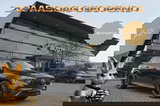 Mercedes-Benz GLC - GLC400e 381pk AMG Panoramadak *BTW* Luchtvering 4-wielbesturing Burmester3d Stoelkoeling Night pakket 20" LMV BOMVOL!!!